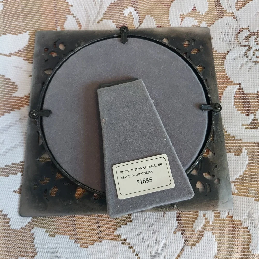 Fetco International Vintage Pewter Floral Openwork 6x6 Metal Picture Frame 51855